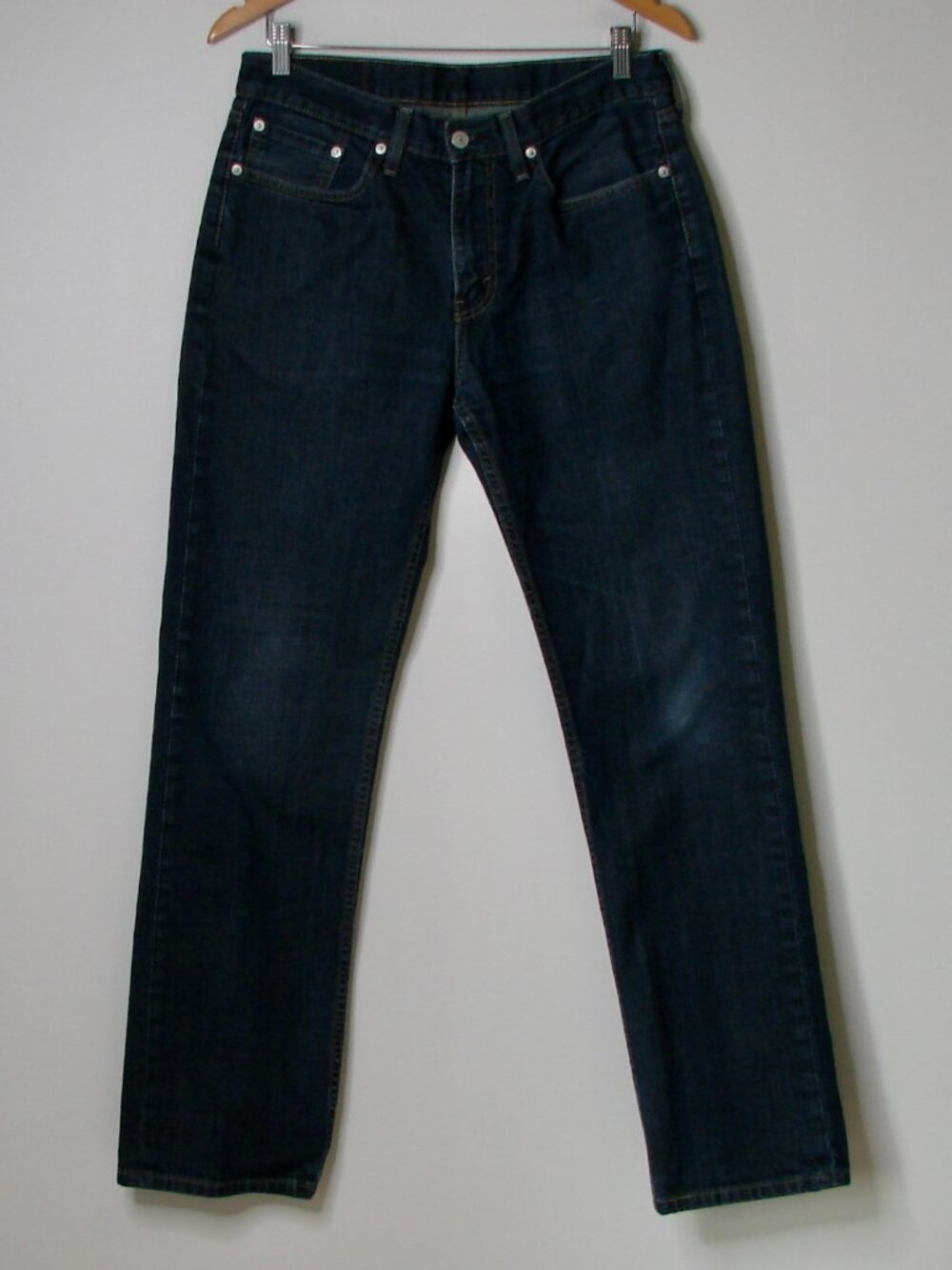 Levi's 514 Jeans Size 32 x 34 Dark Wash Classic Straight Leg